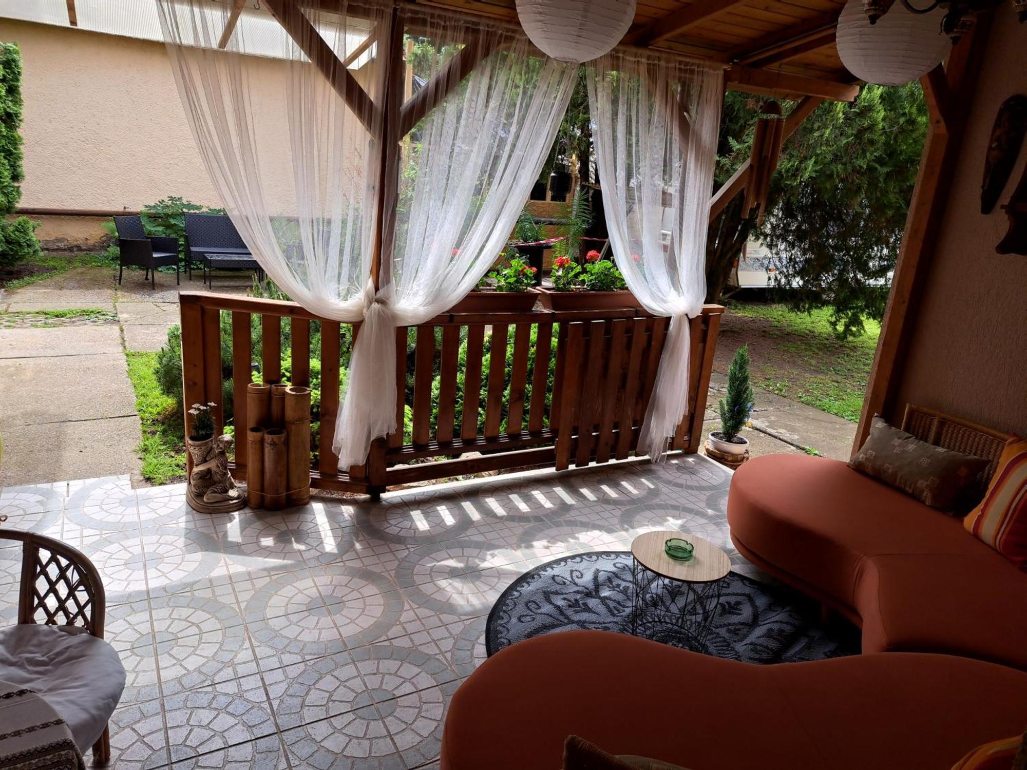 Kismarosi Center Apartman Exterior foto